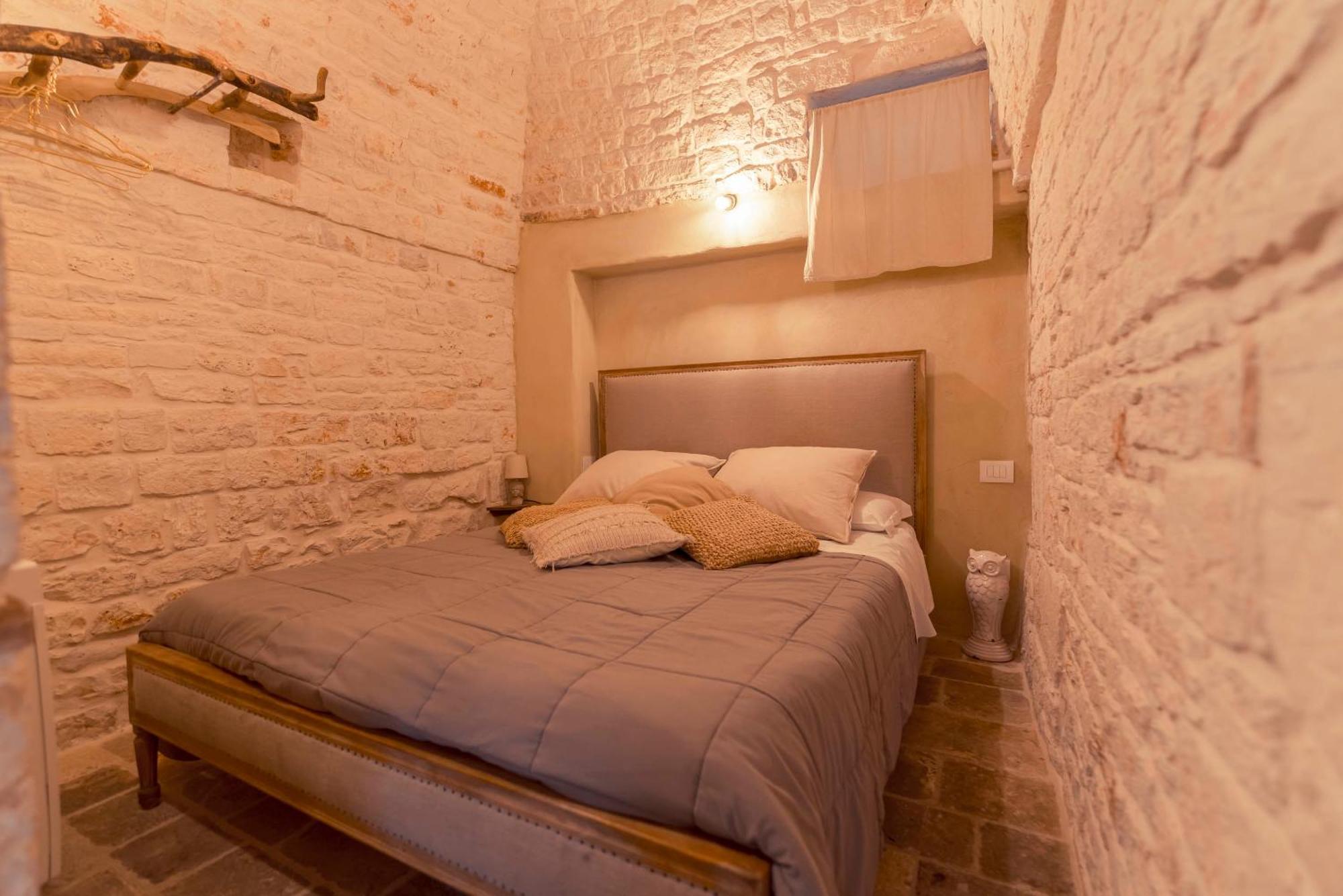 Bed and Breakfast Trulli Antichi Mestieri - Widespread Trulli In The Historic Center Альберобелло Экстерьер фото