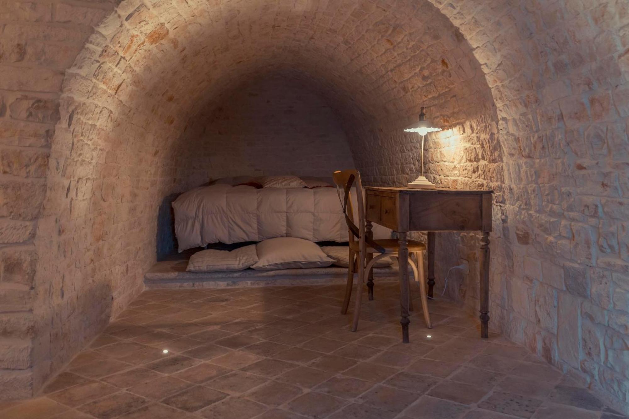Bed and Breakfast Trulli Antichi Mestieri - Widespread Trulli In The Historic Center Альберобелло Экстерьер фото