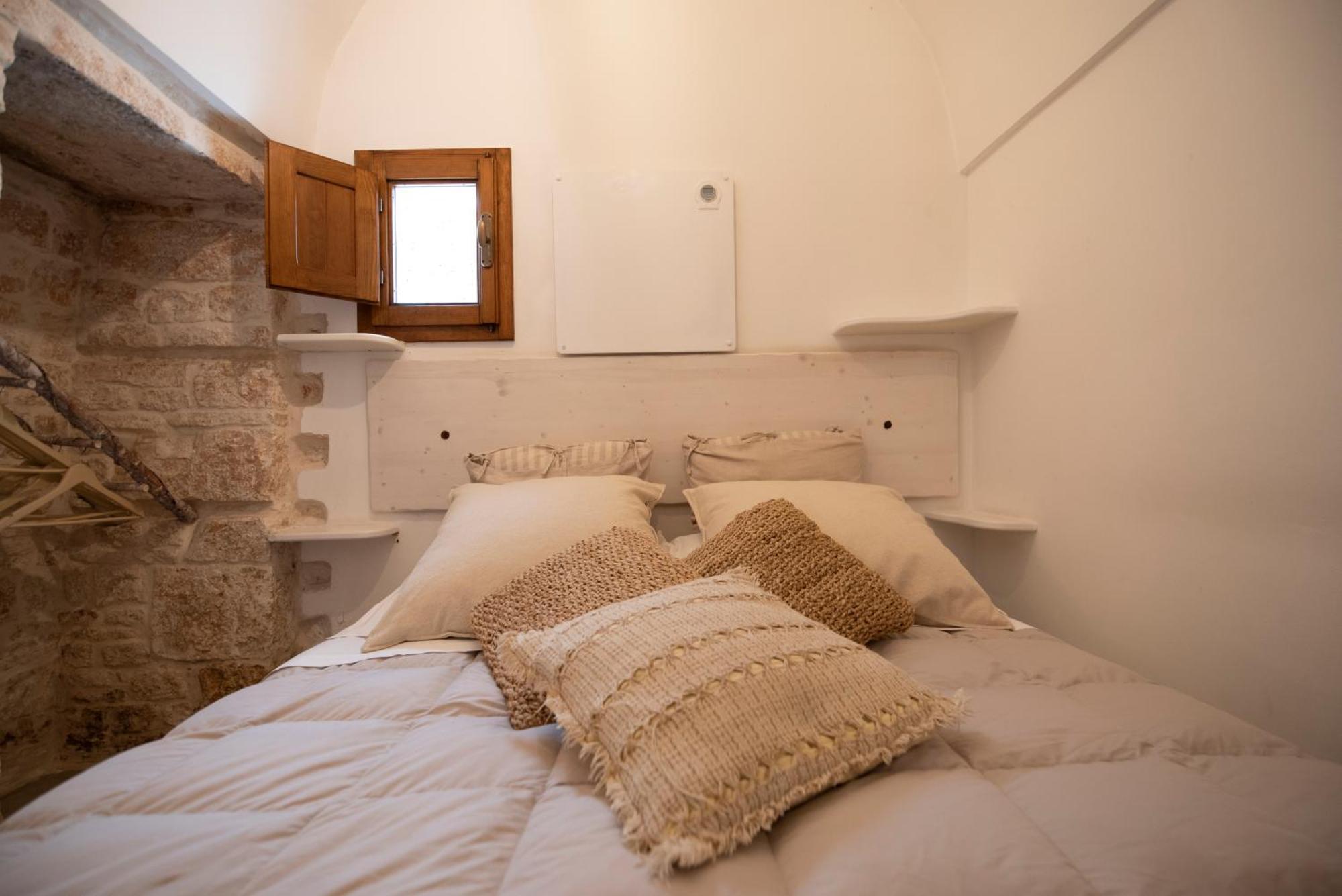 Bed and Breakfast Trulli Antichi Mestieri - Widespread Trulli In The Historic Center Альберобелло Экстерьер фото