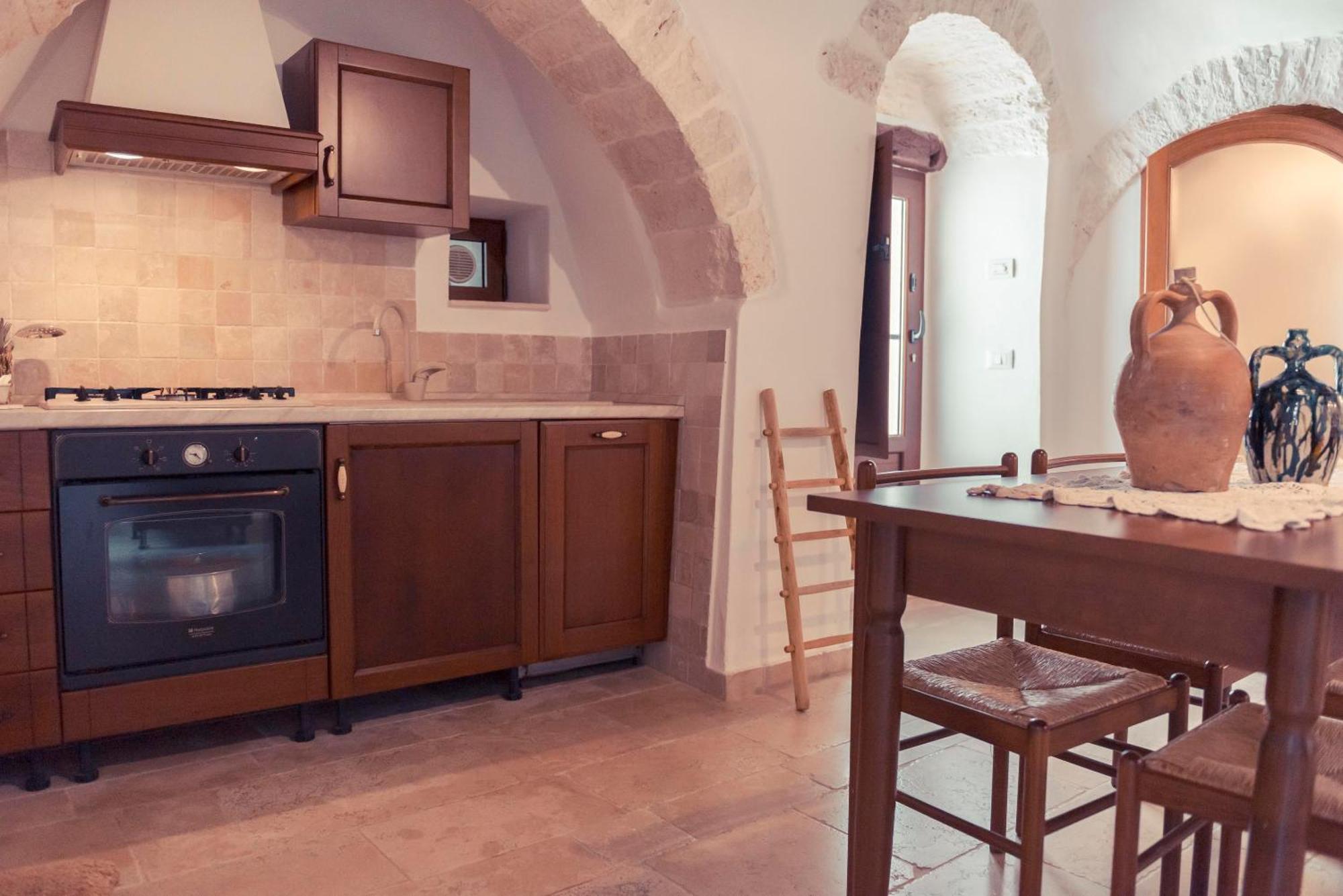 Bed and Breakfast Trulli Antichi Mestieri - Widespread Trulli In The Historic Center Альберобелло Экстерьер фото